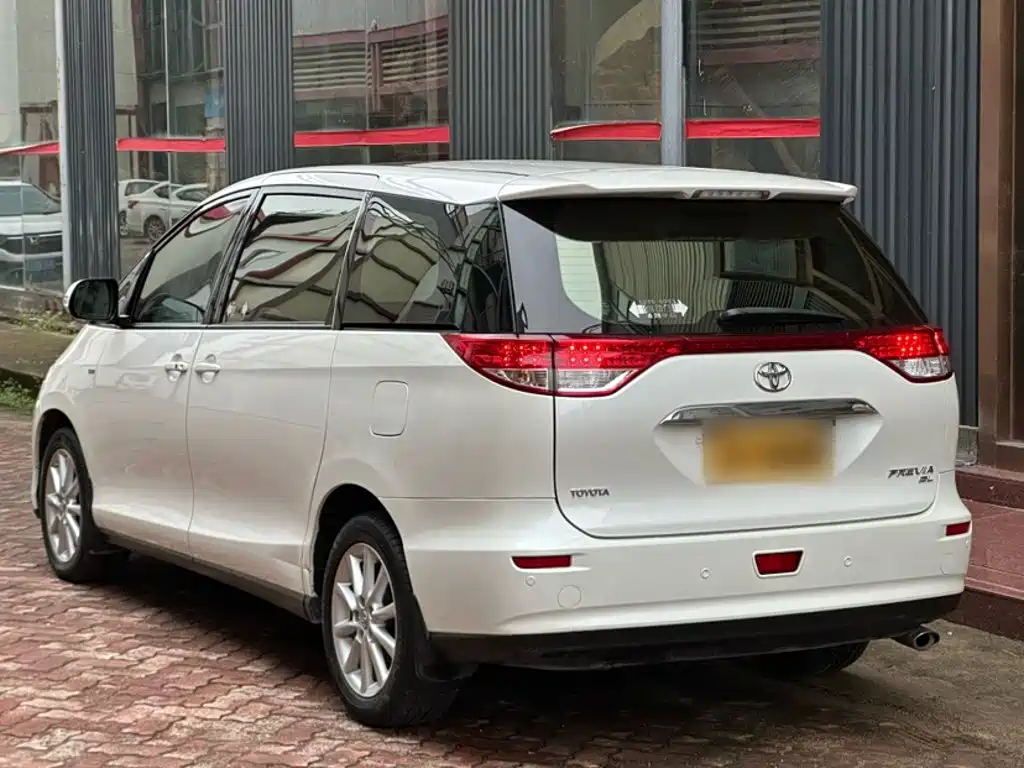 Toyota Previa 2019 2012 2.4L 7-Seater Luxury Edition