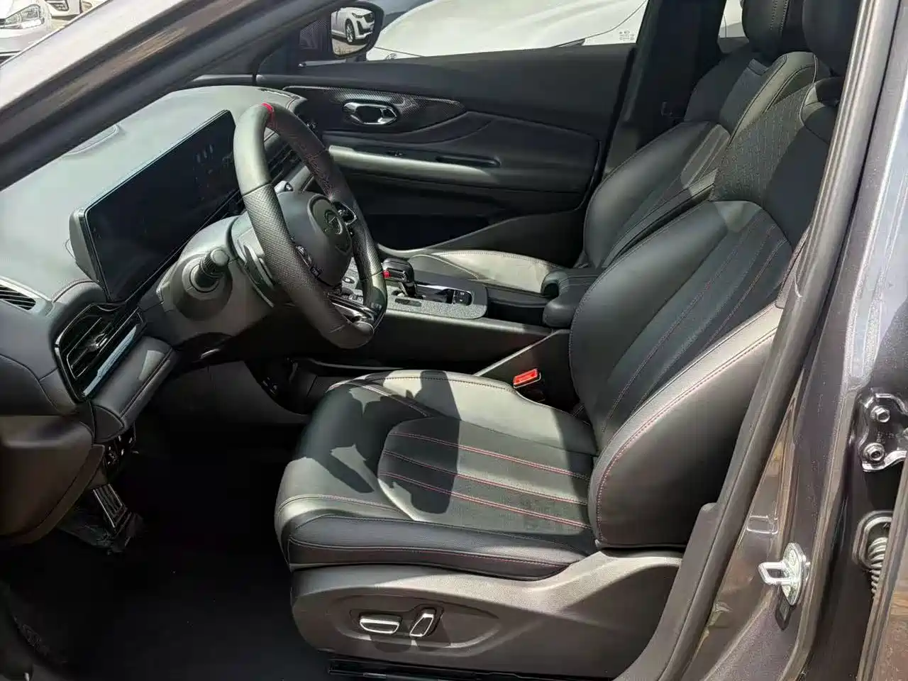 GAC Trumpchi Trumpchi Emkoo 2025 2023 270T DCT J15 Edition