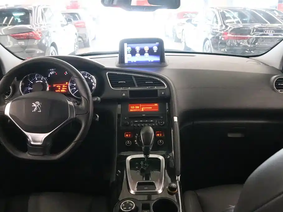 Peugeot 3008 2015 1.6THP Automatic Trend Edition фото 6