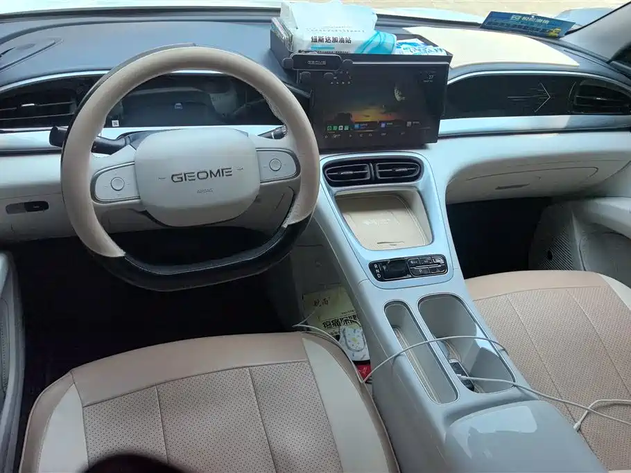Geely Galaxy Starry Wish 2025 310km Youth Edition фото 12
