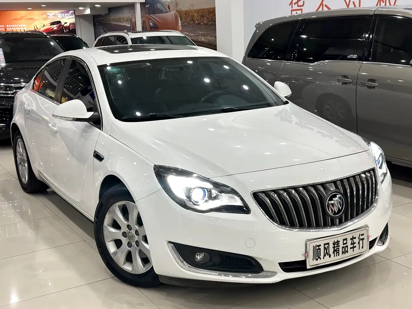 Buick Regal 2015 1.6T Leading Tech Edition фото 5