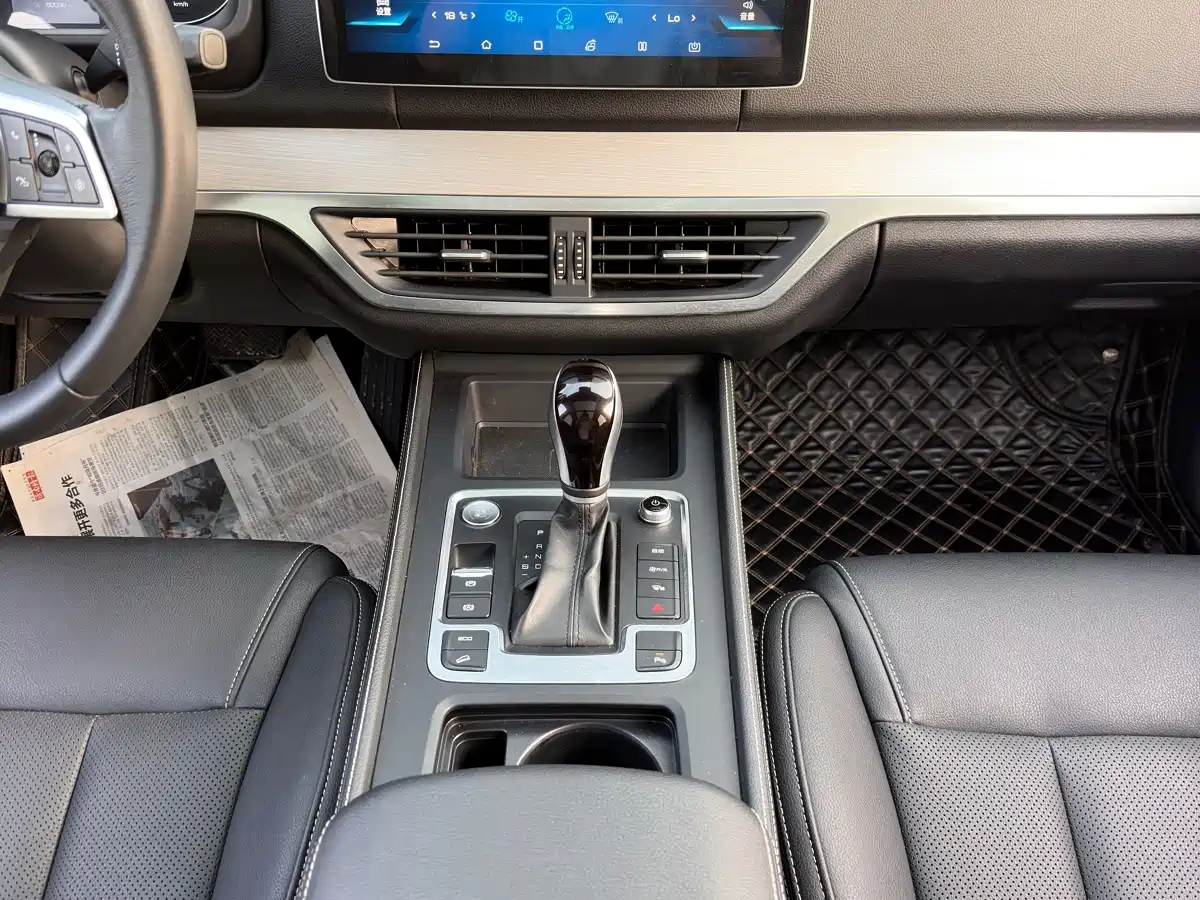 BYD Tang 2019 2.0T Automatic Smart Connect Noble 7-seater China VI фото 10