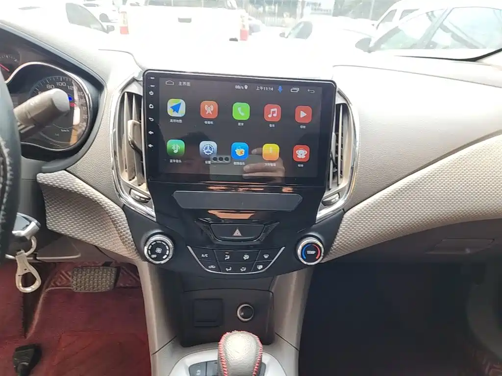 Chevrolet Cruze 2016 1.5L Automatic Fashion Sunroof Edition фото 13
