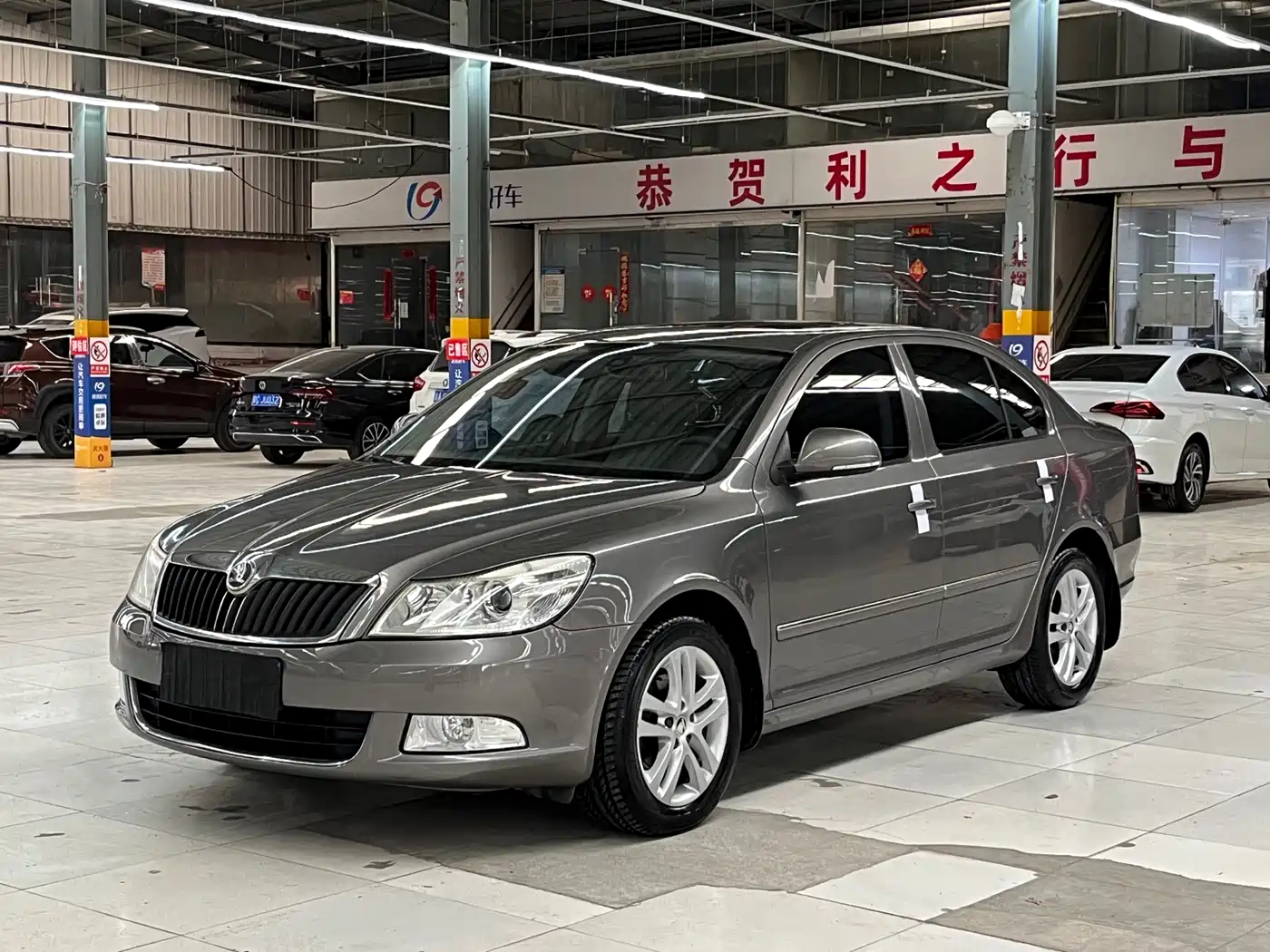 Škoda Octavia 2014 1.6L Auto Yijun Edition
