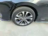 Фото 23 - Toyota Granvia