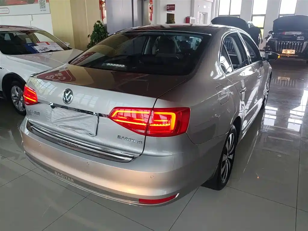 Volkswagen Sagitar 2018 1.6L Manual Comfort фото 7