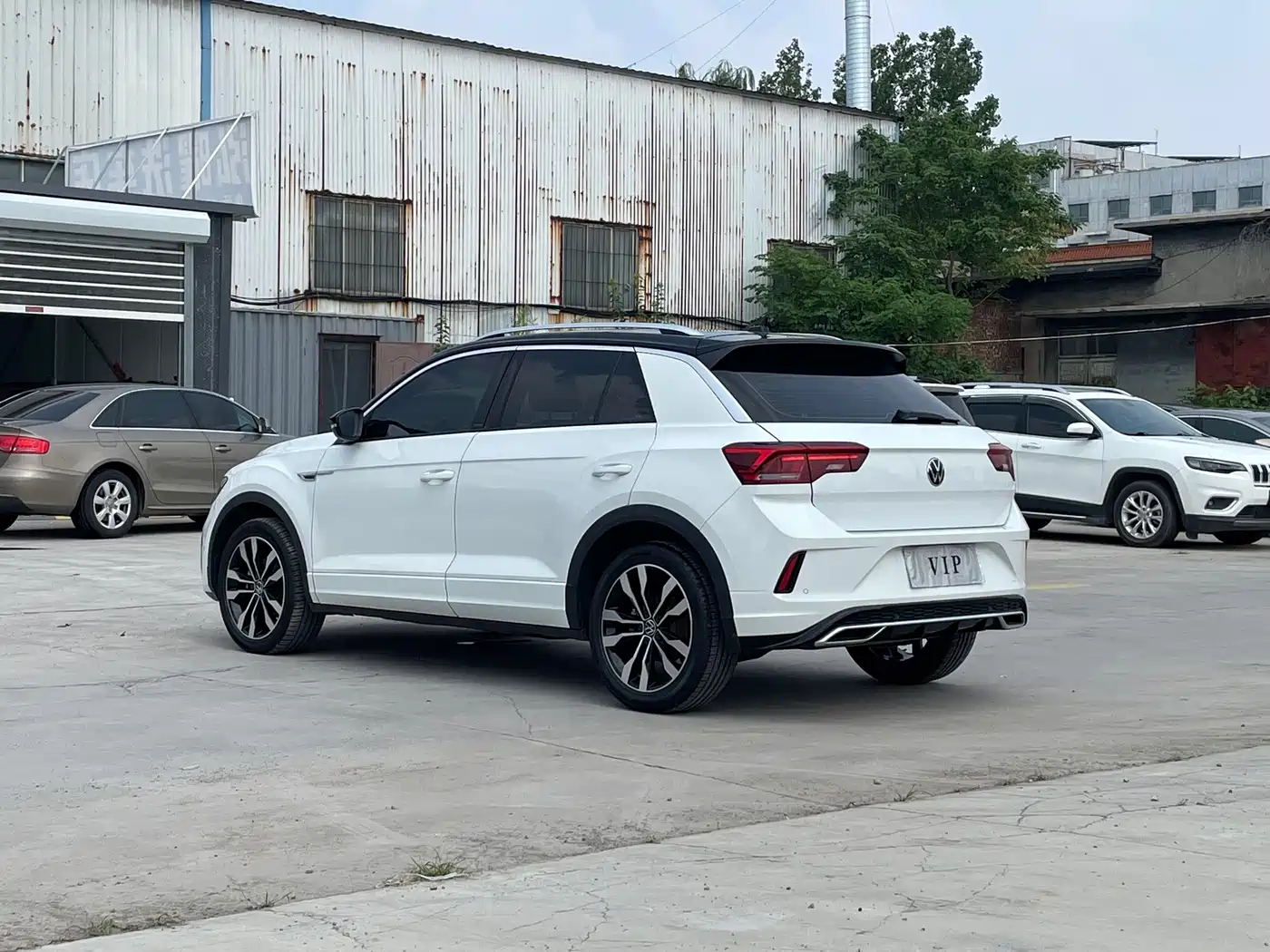 Фото 8 - Volkswagen T-ROC