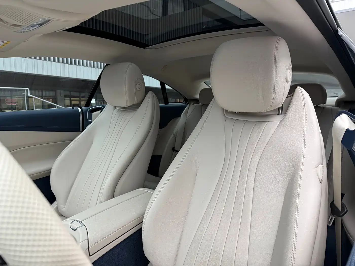 Mercedes-Benz E-Class (Import) 2023 E 260 Coupe фото 17