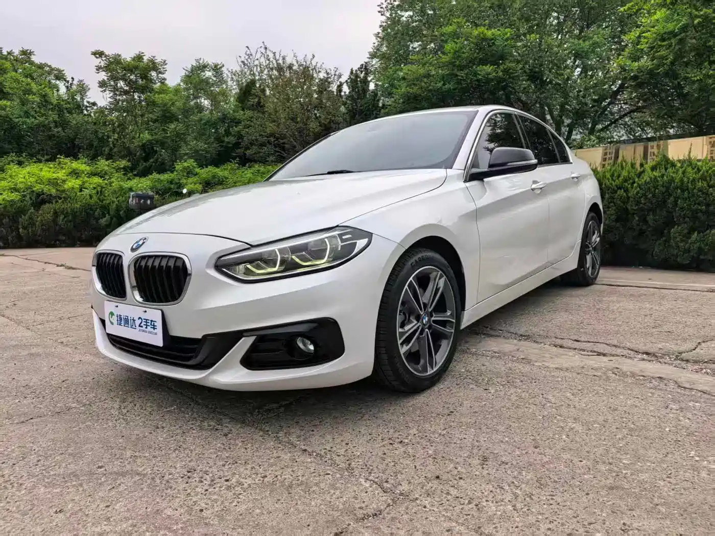 BMW 1 Series 2019 118i M Sport Package фото 33