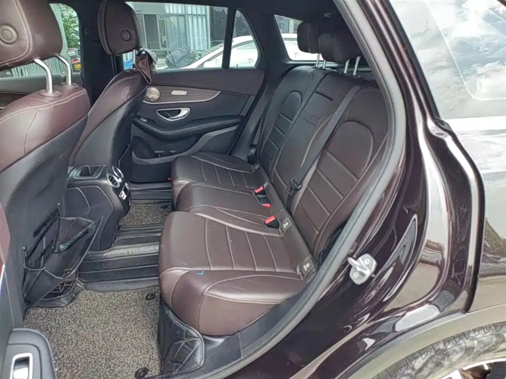 Mercedes-Benz GLC 2021 GLC 260 L 4MATIC Luxury фото 17