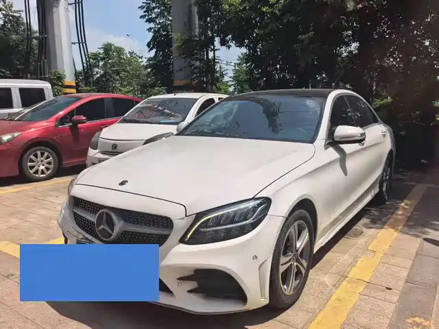 Mercedes-Benz C-Class 2019