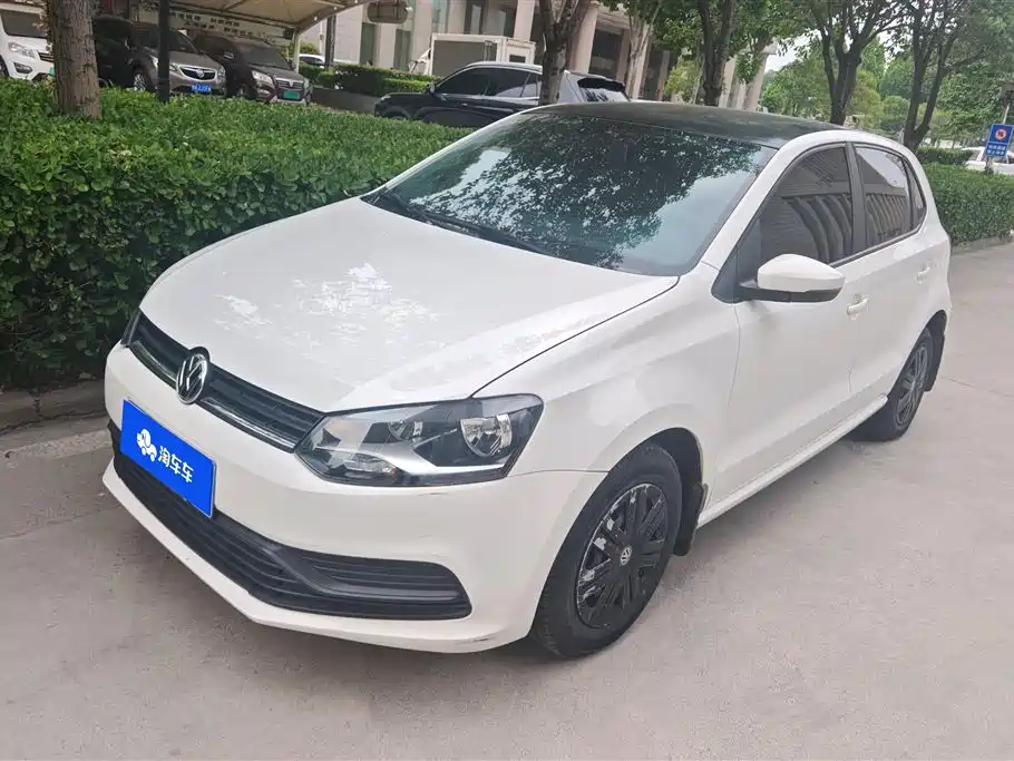 Volkswagen Polo 2014 1.4L Manual Trend Edition