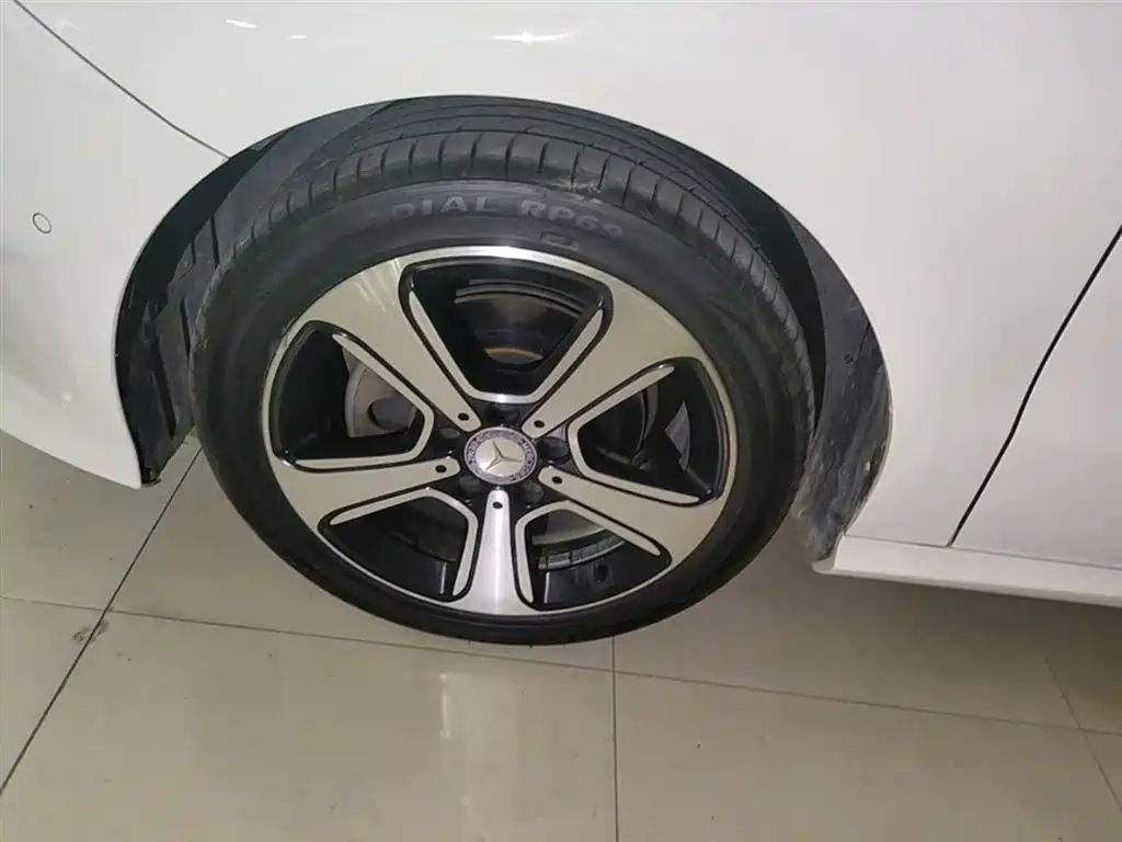 Mercedes-Benz B-Class 2016 B 200 Collector's Edition фото 23