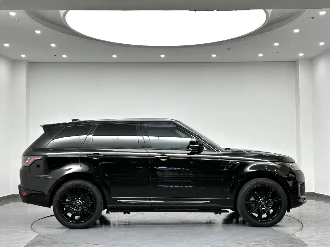 Фото 4 - Land Rover Range Rover Sport