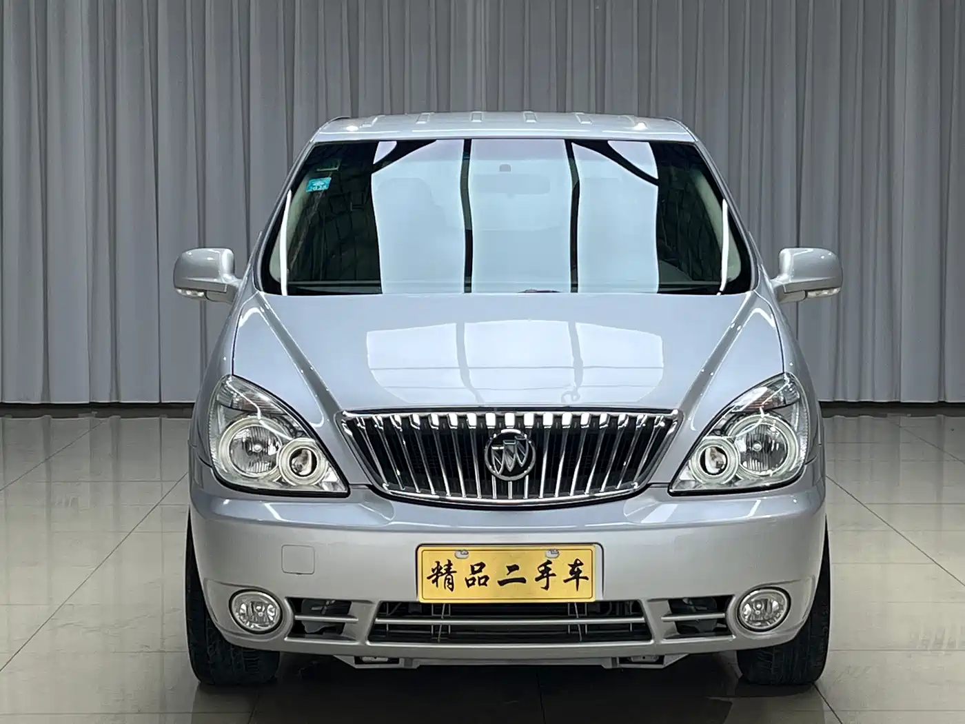 Buick GL8 2012 2.4L BASE Comfort фото 2