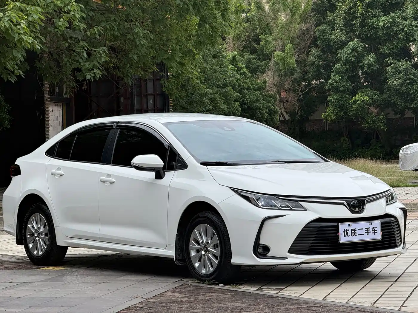 Toyota Corolla 2021 1.2T S-CVT Pioneer PLUS Edition фото 3
