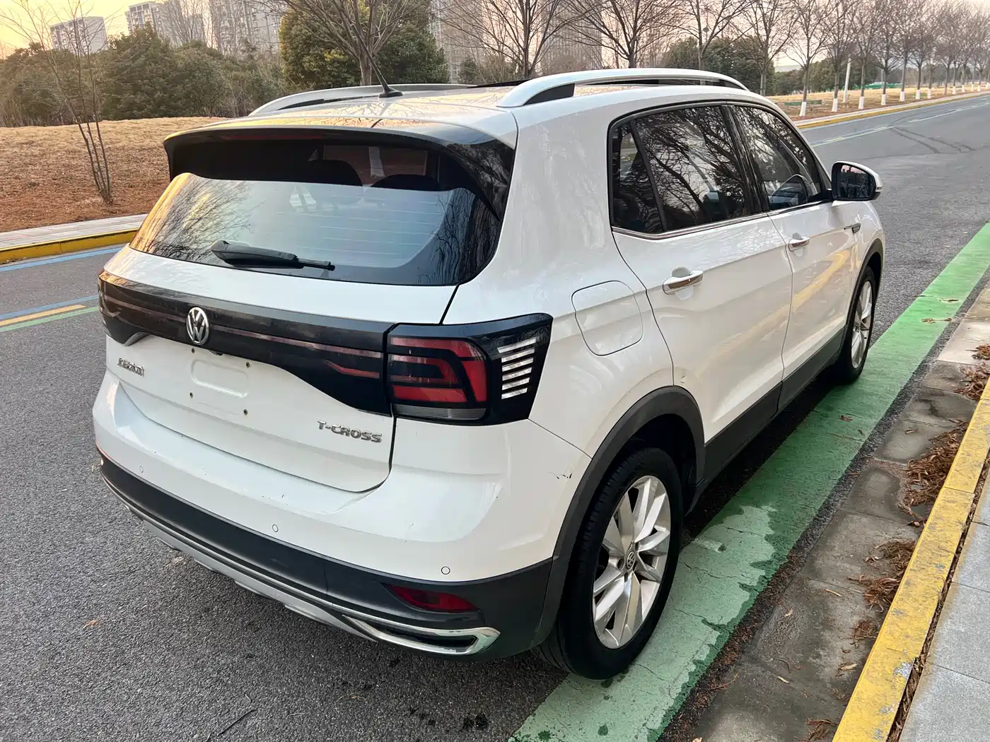 Volkswagen T-Cross 2020 1.5L Automatic Comfort Edition фото 4