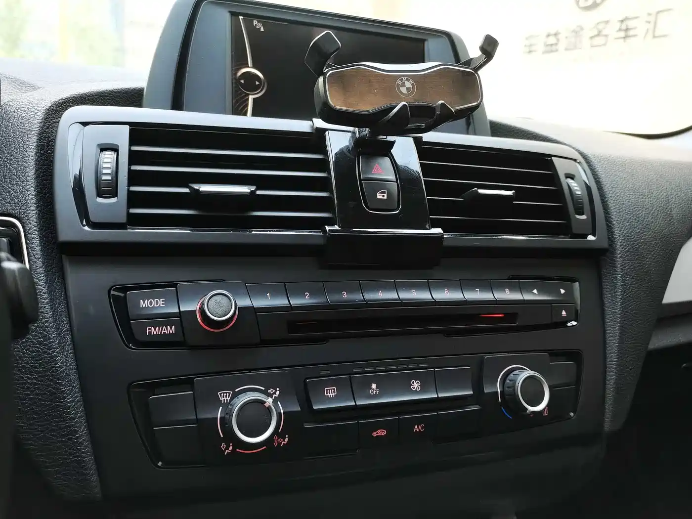 BMW 1 Series (Import) 2013 Facelift 116i Leading Model фото 23