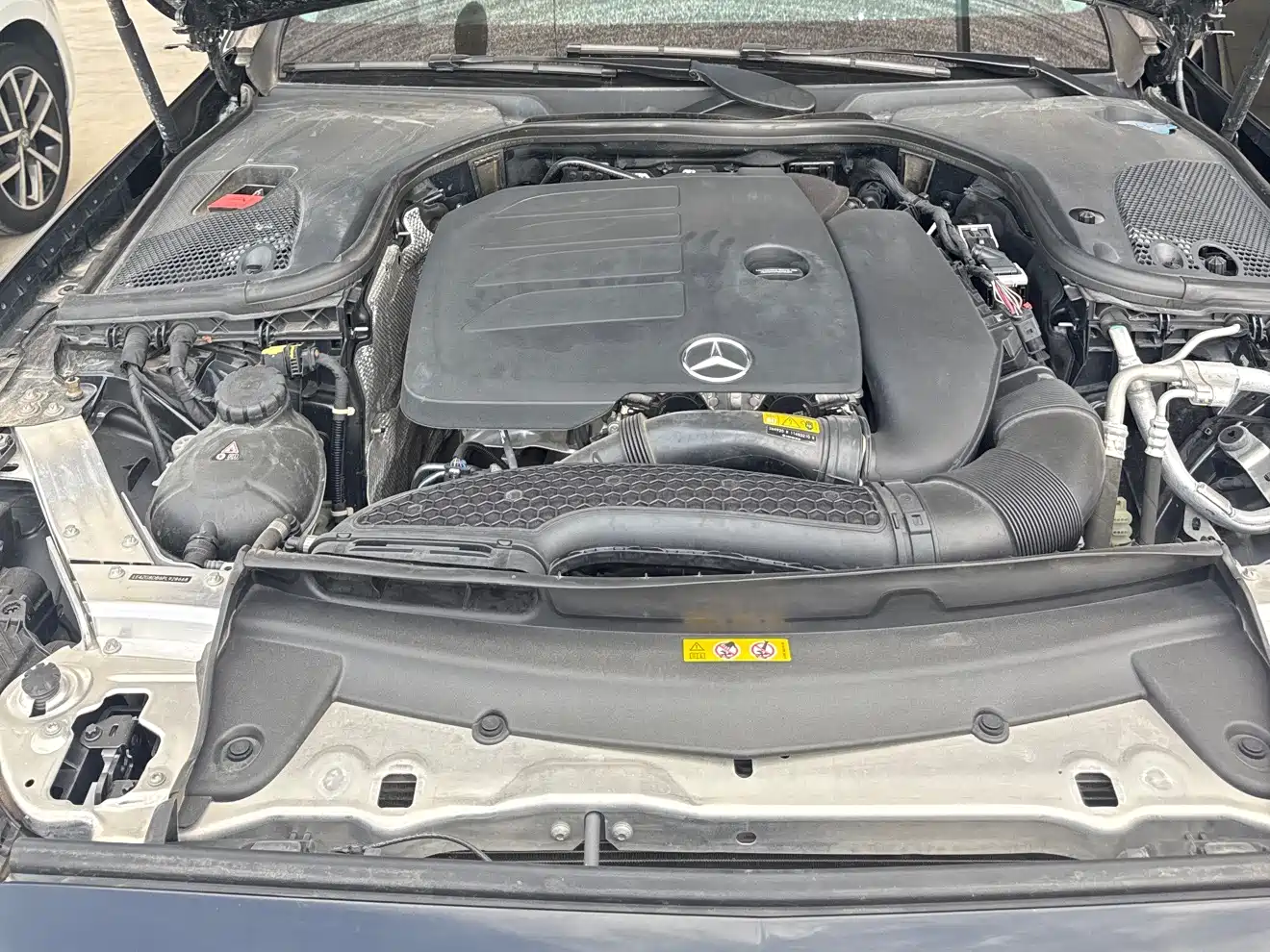 Mercedes-Benz E-Class 2023 Facelift E 300 L Luxury фото 14