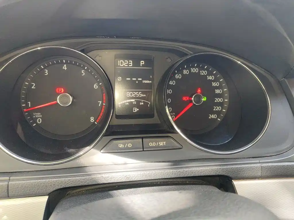 Photo 8 - Volkswagen Lavida Tour