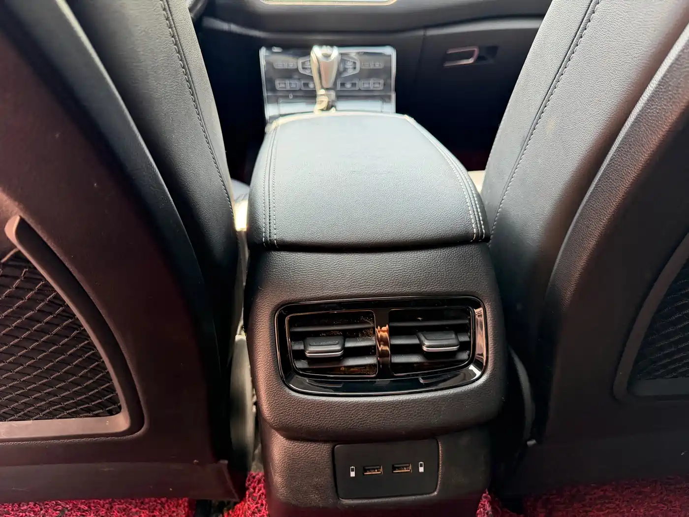 Hongqi H5 2019 30TD Style Edition фото 18