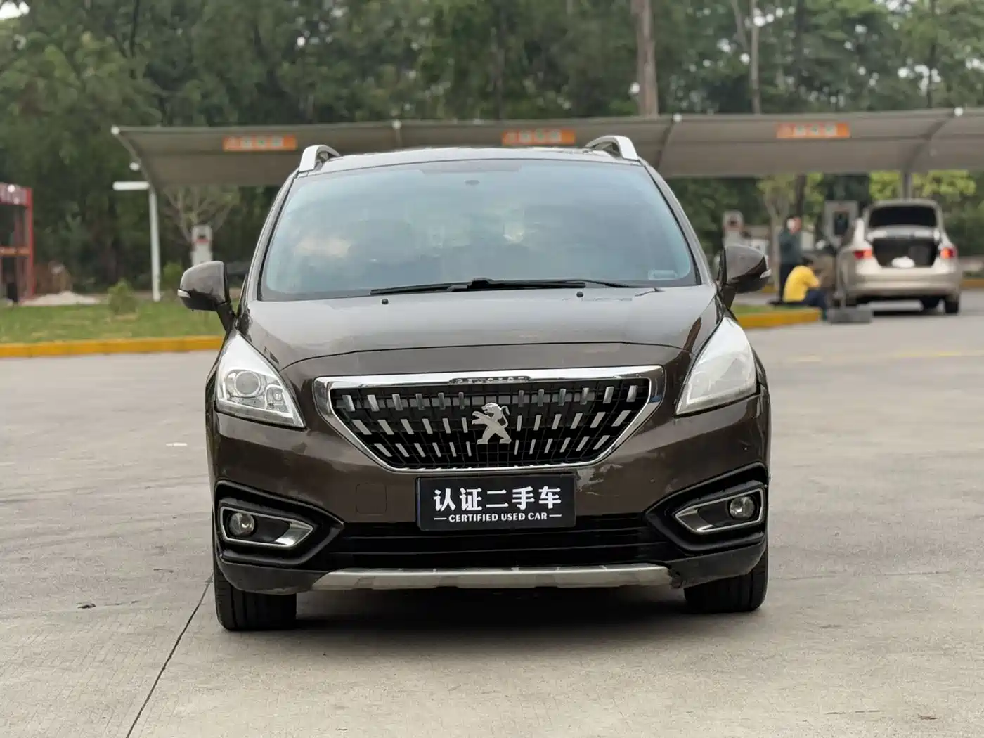 Peugeot 3008 2016 1.6THP Automatic Classic Edition фото 3