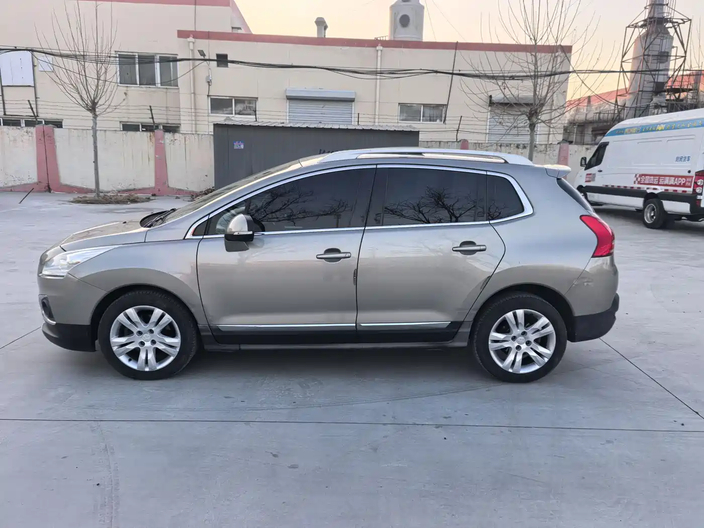 Peugeot 3008 2015 1.6THP Automatic Top Style Edition фото 9