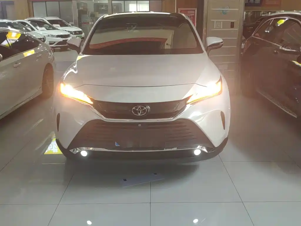 Toyota Lingfang HARRIER 2022 2022 2.0L CVT 2WD Premium Edition