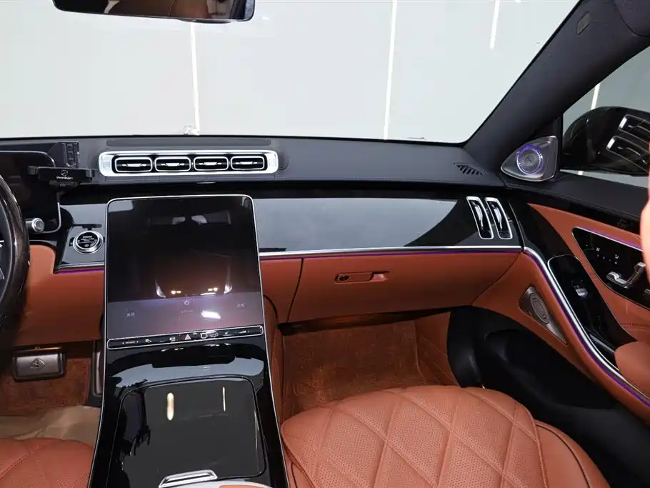 Mercedes-Benz Maybach S-Class 2025 Facelift S 480 4MATIC фото 25