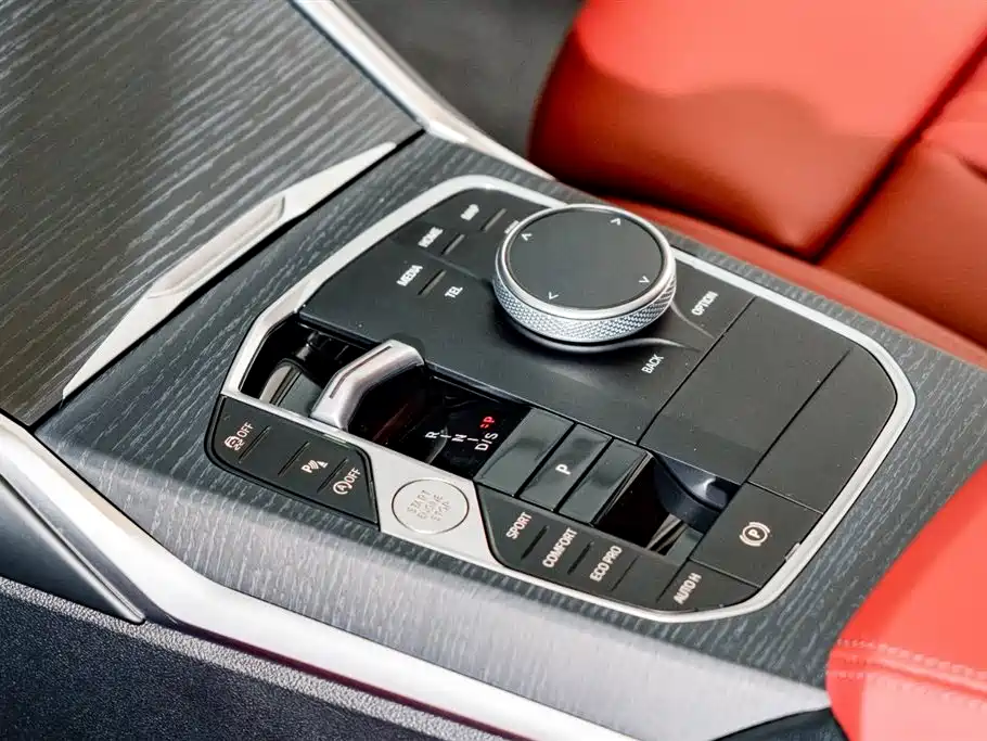 BMW 3 Series 2025 325Li M Sport Package фото 15