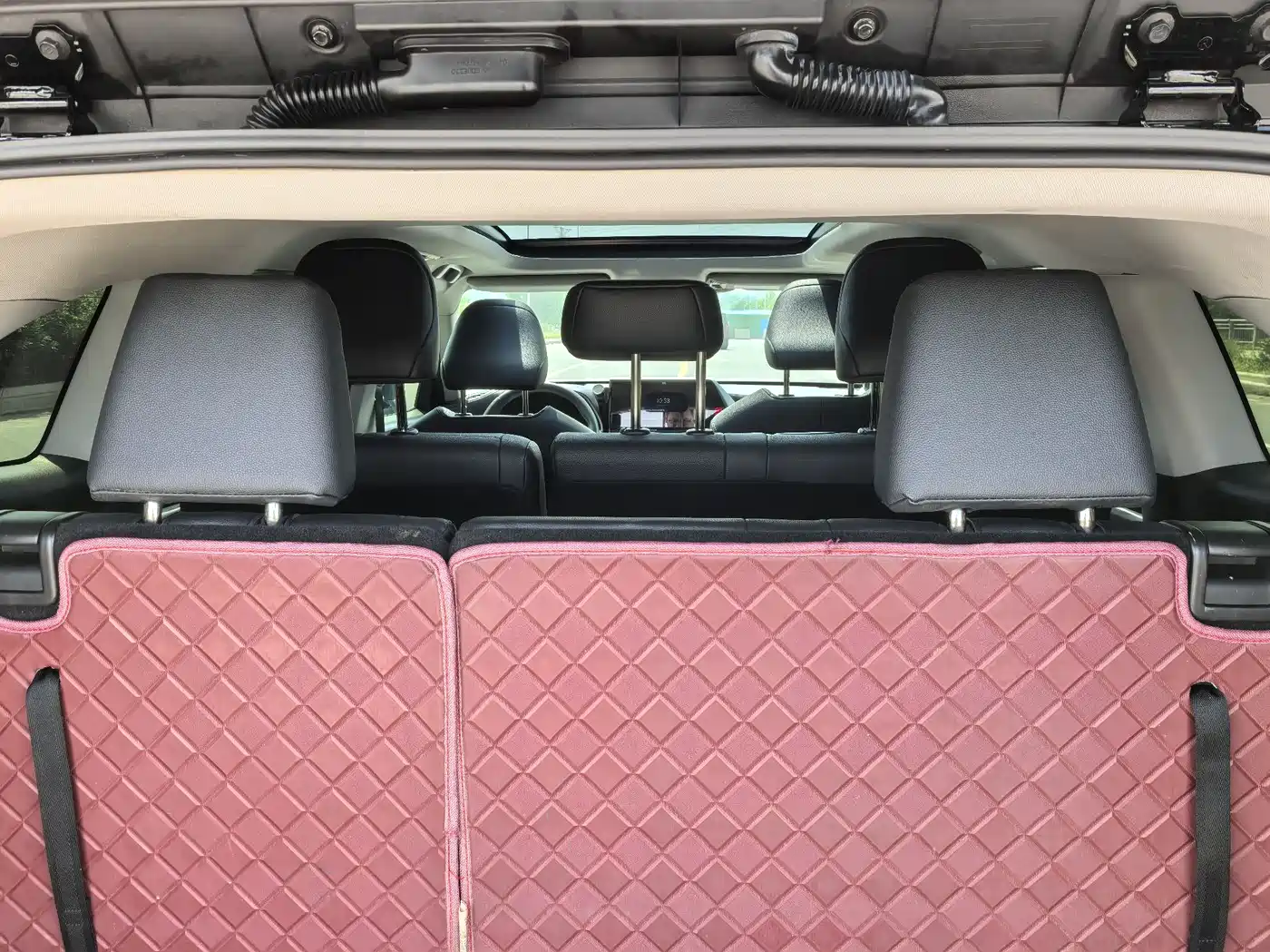 Toyota Highlander 2022 Dual Engine 2.5L 4WD Supreme Edition 7-Seater фото 11
