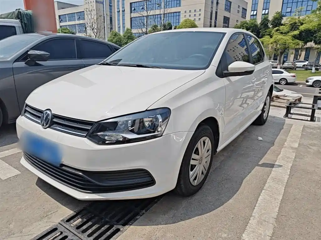 Volkswagen Polo 2018 1.5L Auto Safe Drive фото 2