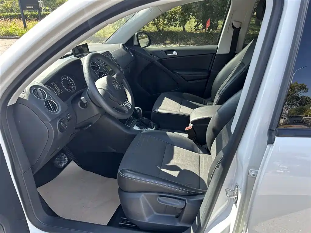 Volkswagen Tiguan 2017 300TSI Automatic 2WD Silk Road Fashion Edition фото 13