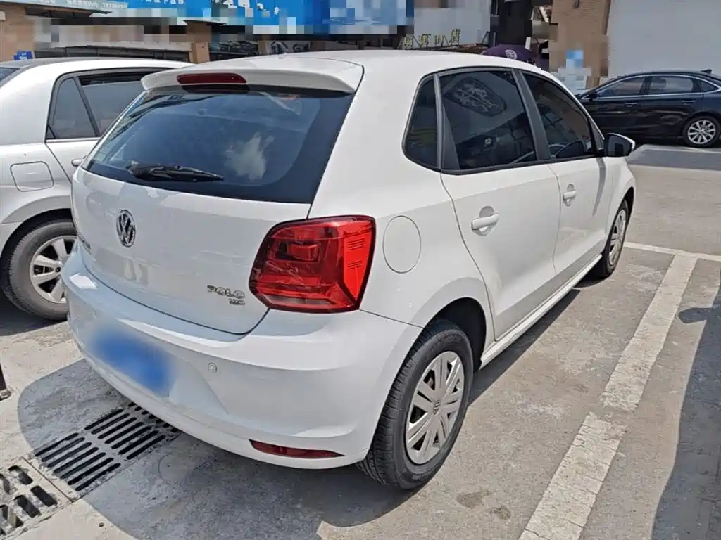 Volkswagen Polo 2018 1.5L Auto Safe Drive фото 7