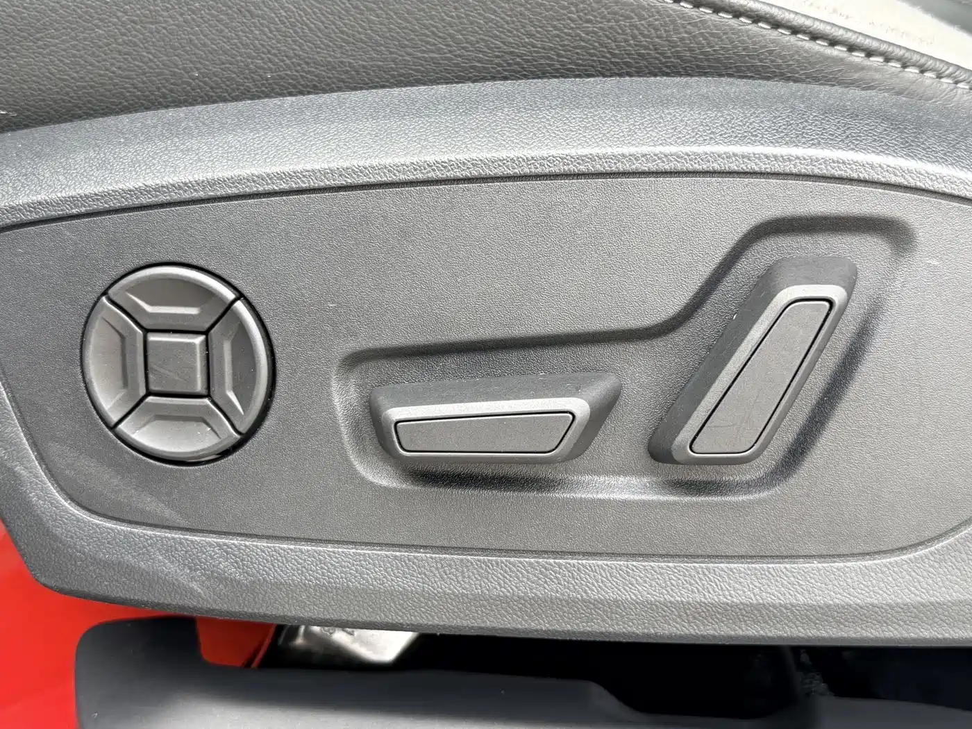 Фото 20 - Audi Q3