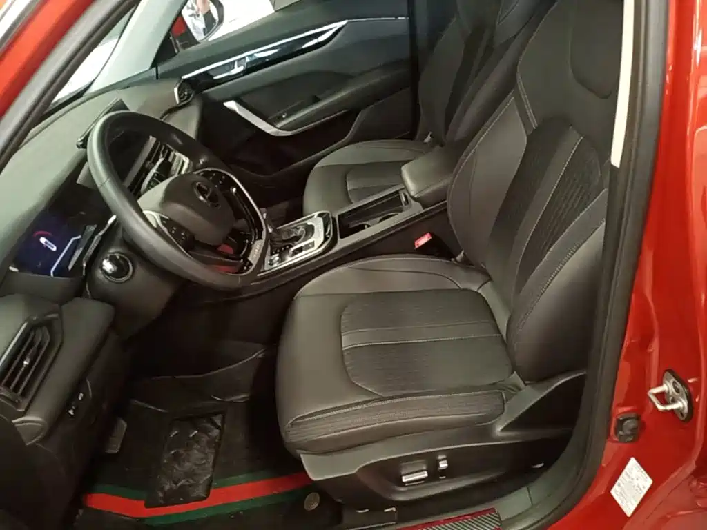 Dongfeng Aeolus Yixuan 2020 2020 230T Automatic Dazzle Edition