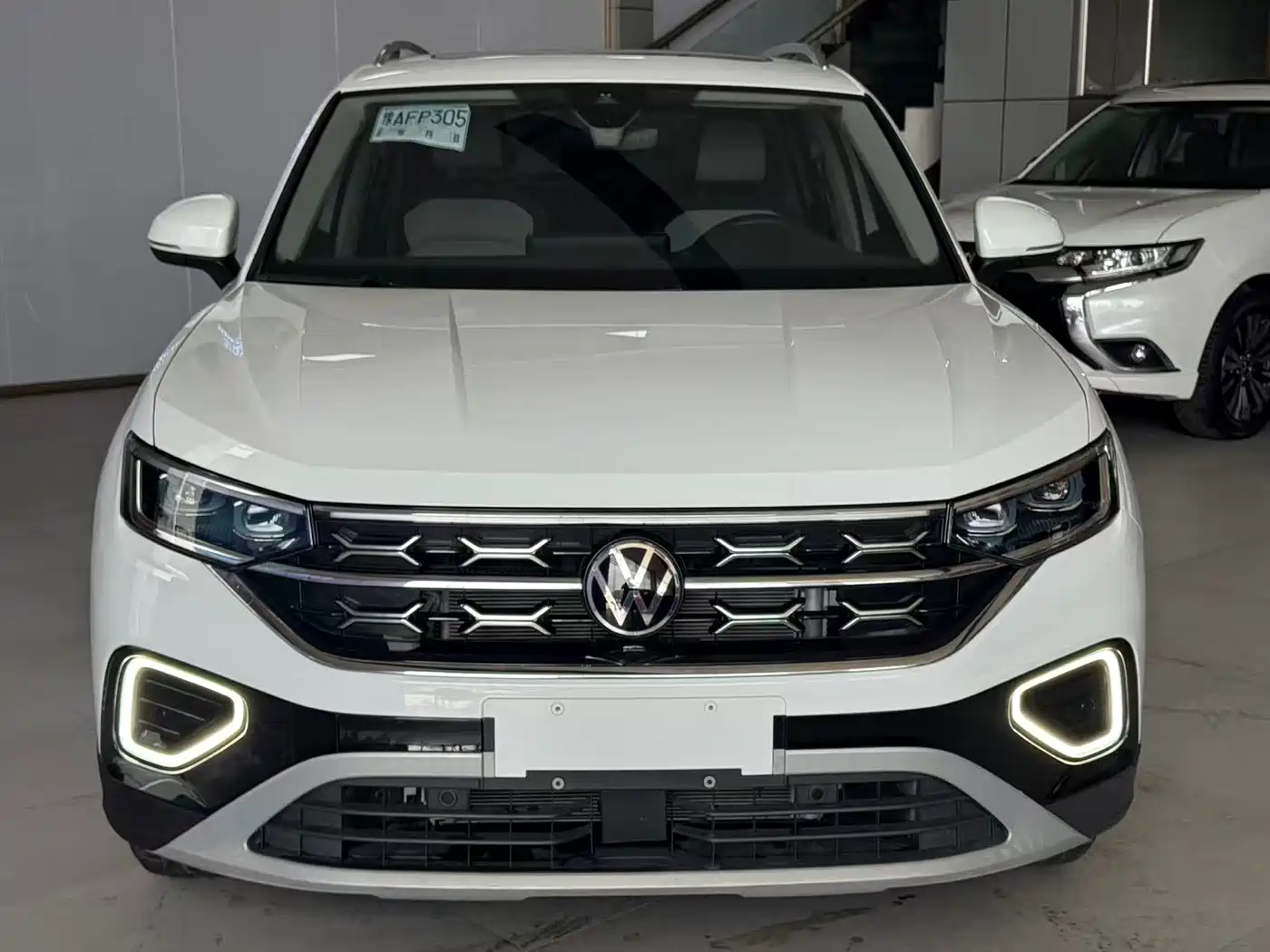 Volkswagen Tayron, миниатюра 2