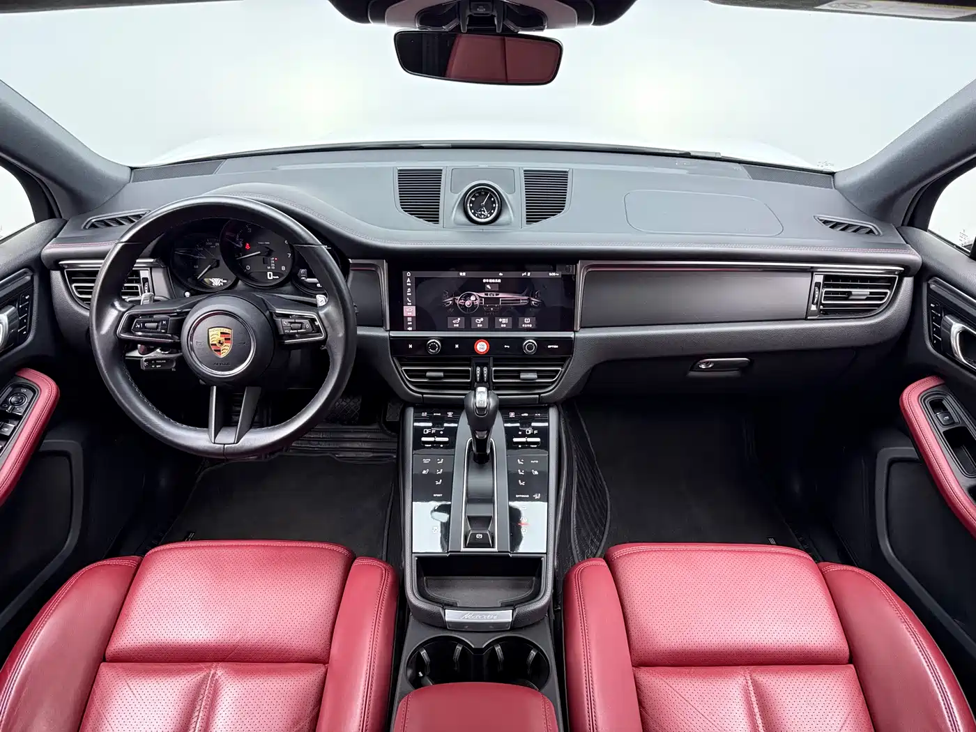 Porsche Macan 2023 Macan 2.0T фото 6