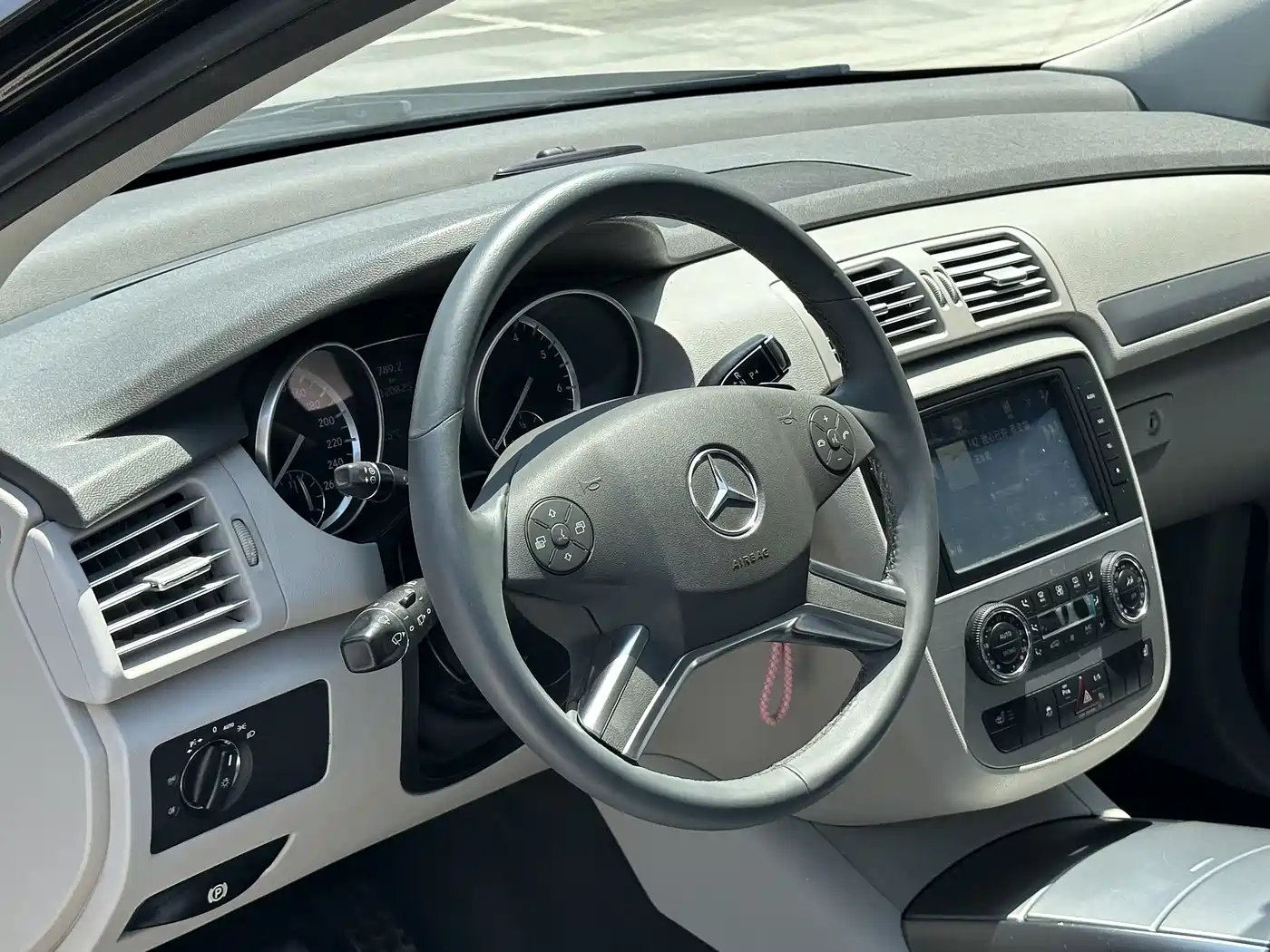 Mercedes-Benz R-Class 2014 R 320 4MATIC Business фото 15