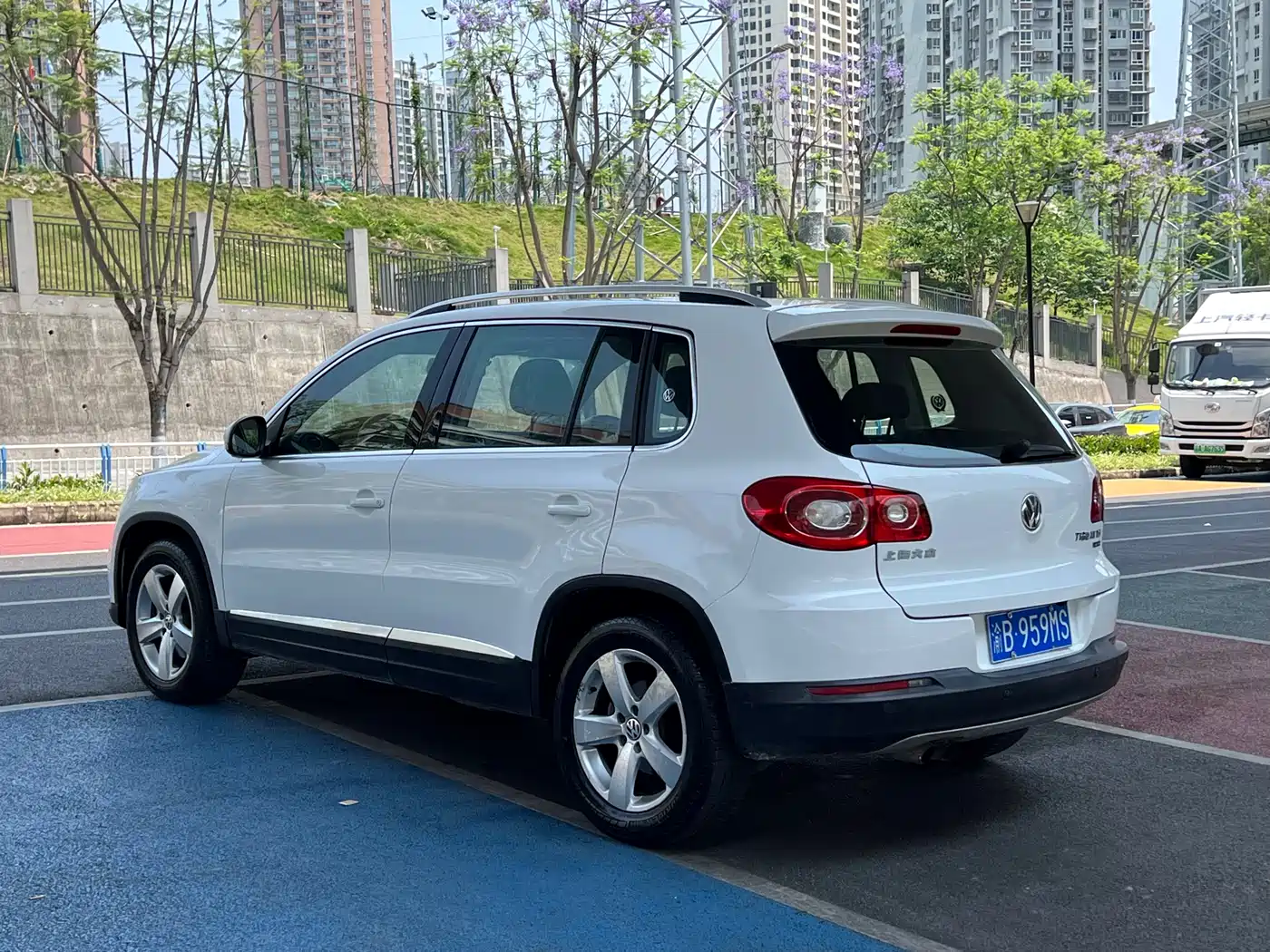 Volkswagen Tiguan 2012 1.8TSI Automatic 4WD Elite Edition фото 9