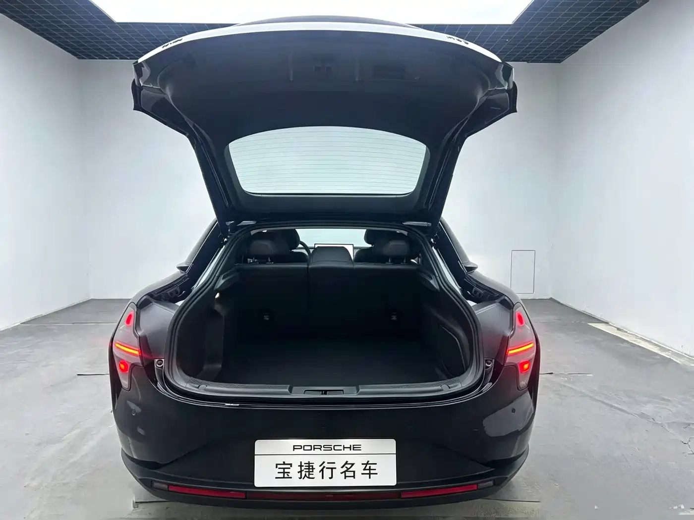 2026 XPeng MONA M03