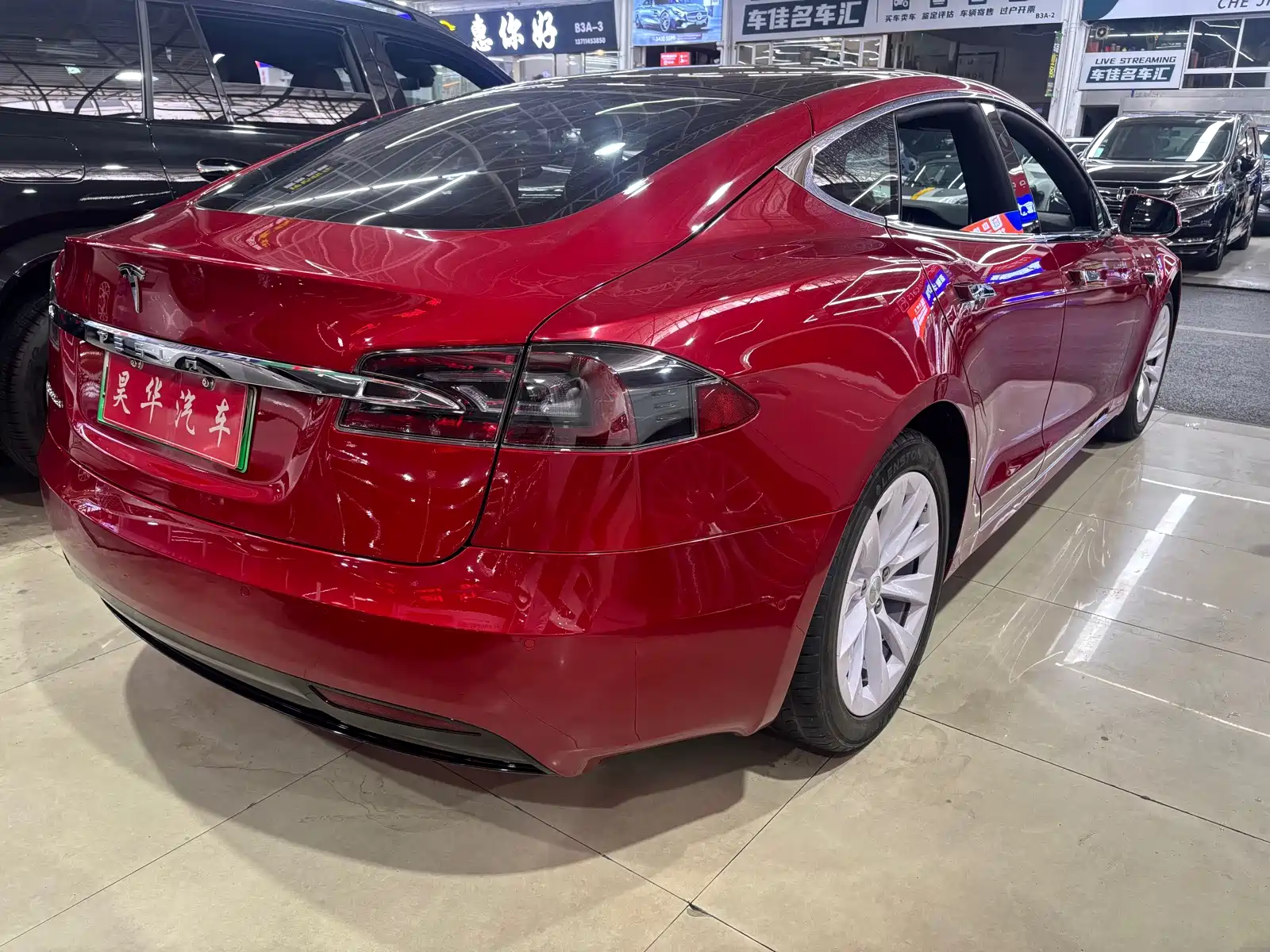 Фото 5 - Tesla Model S
