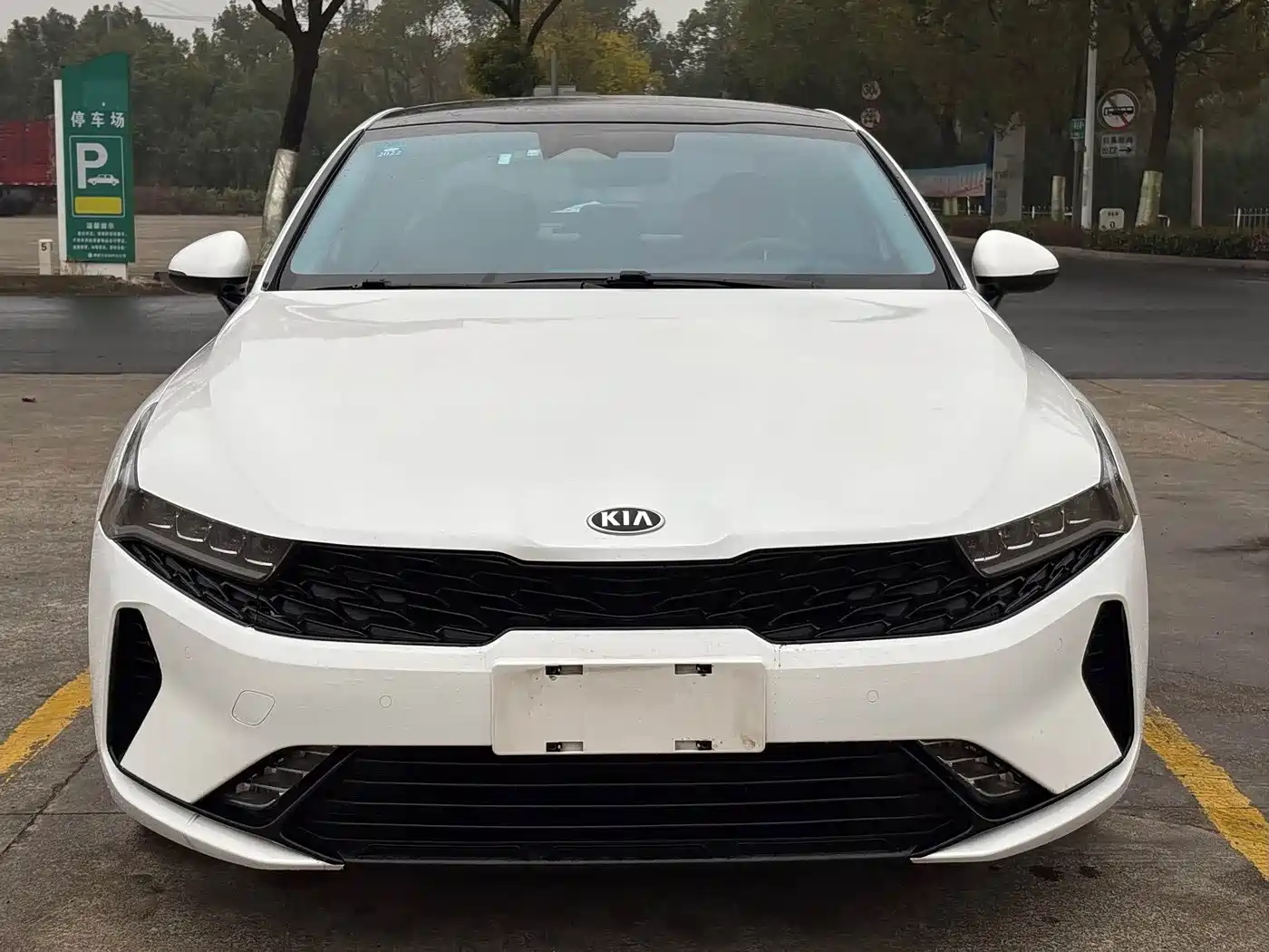 KIA K5