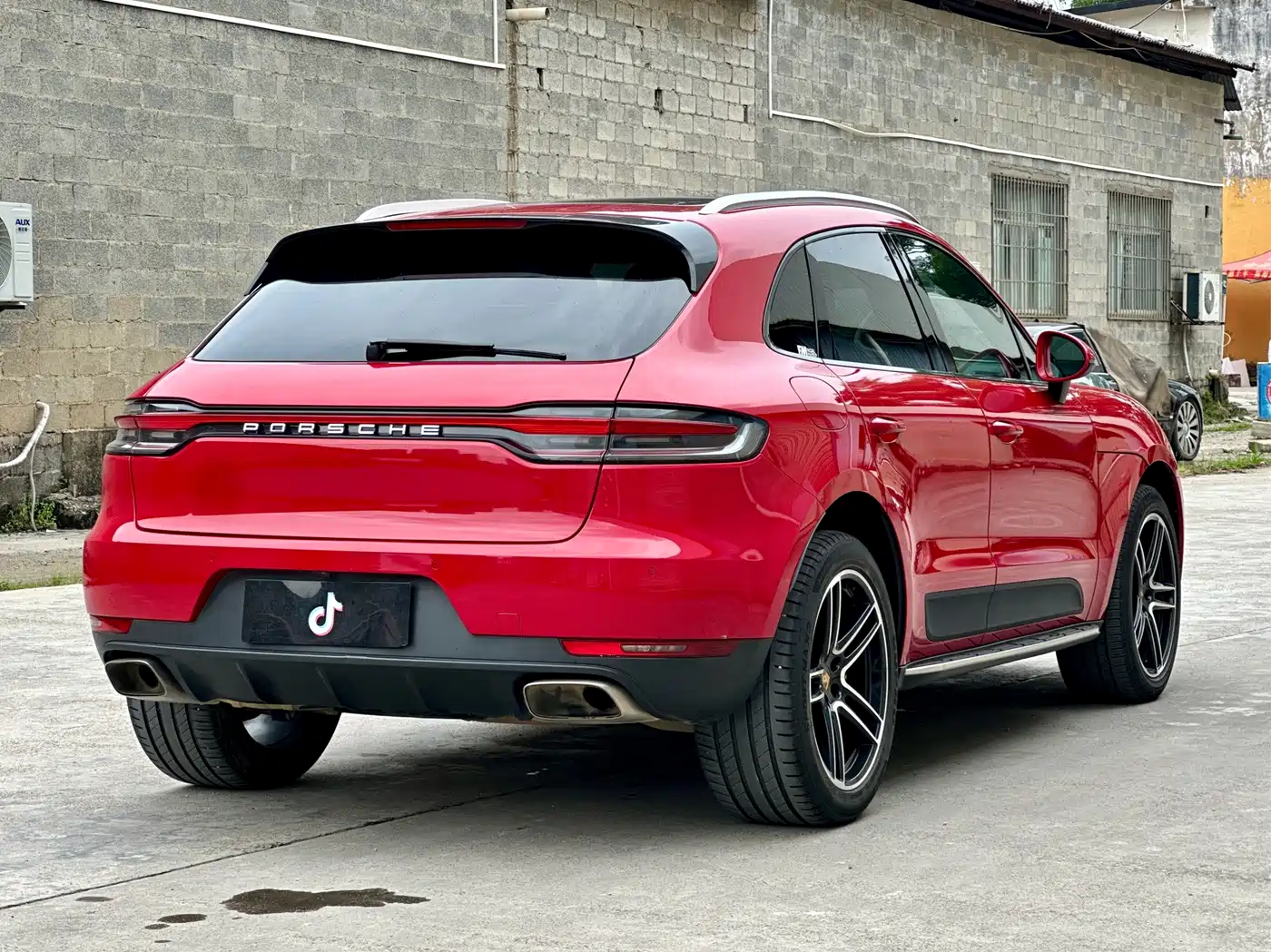 Porsche Macan 2018 Macan 2.0T фото 7