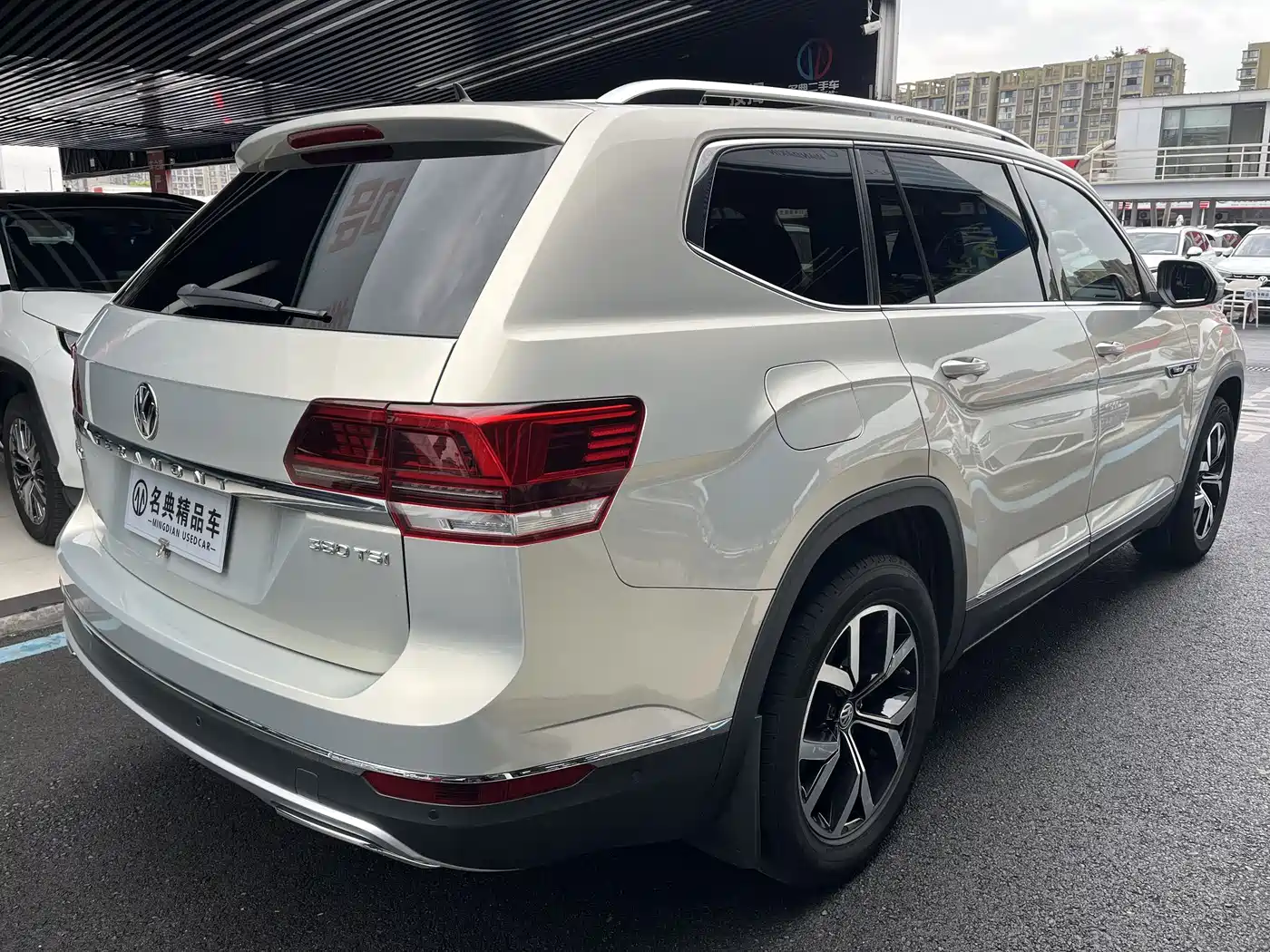 Volkswagen Teramont 2020 380TSI 4WD Luxury Edition China VI фото 21
