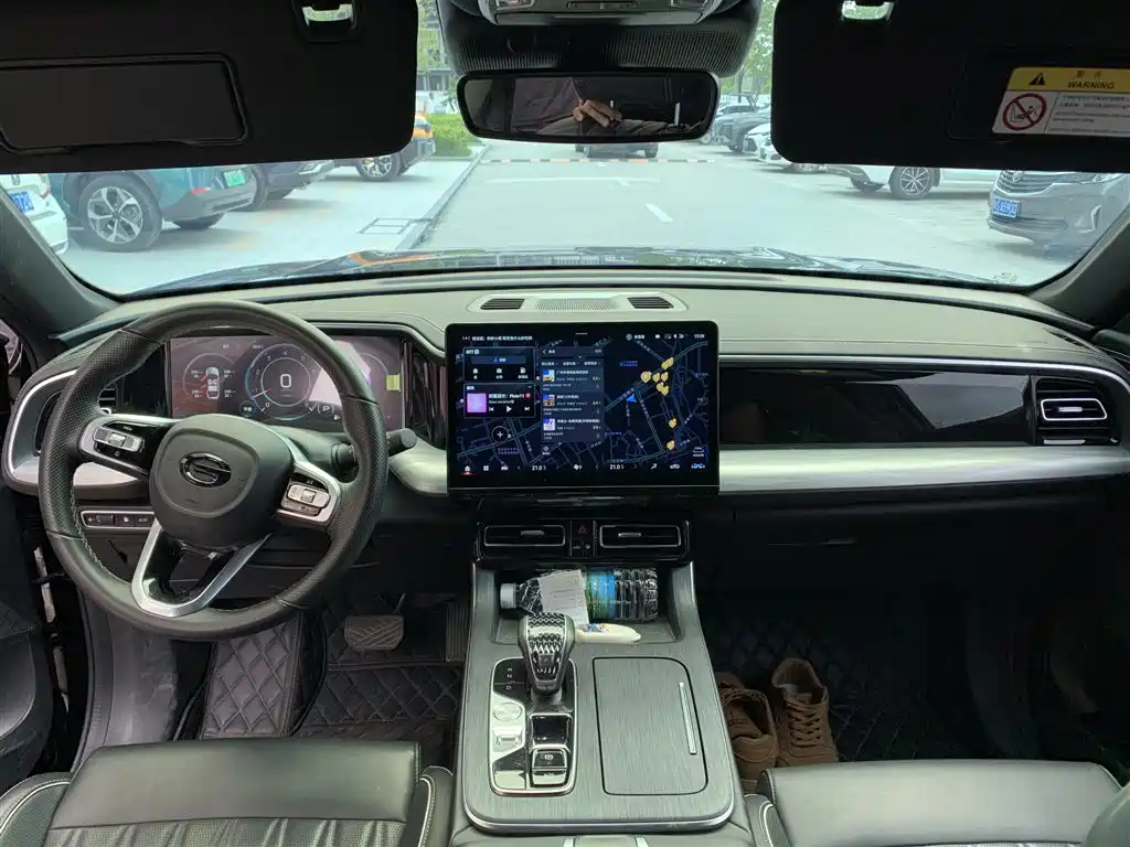 صورة 5 - GAC Trumpchi GS8