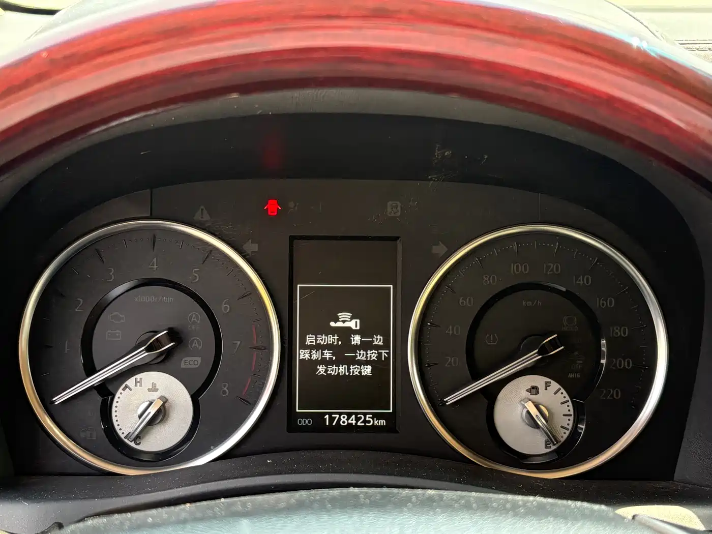Toyota Alphard 2015 3.5L Luxury Edition фото 14
