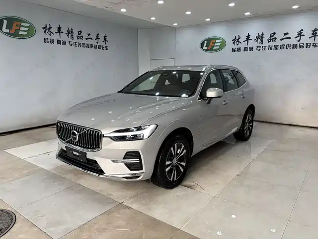 Volvo XC60 2025 B5 AWD Smart Luxury Edition