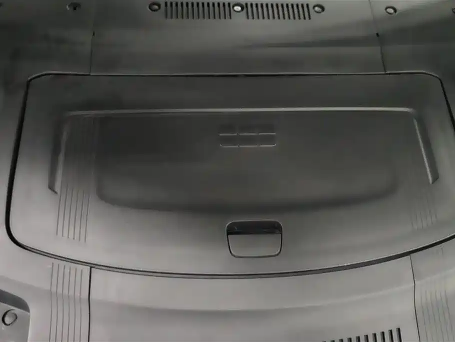 Geely Galaxy Galaxy E8 2025 620km AWD Starship LiDAR Smart Drive Edition фото 10