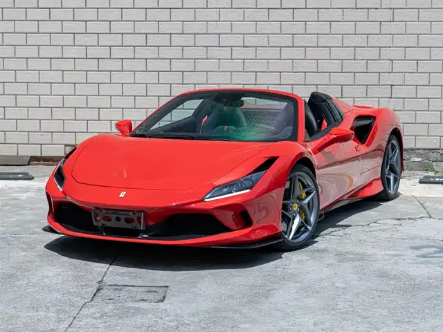 FERRARI F8 2023
